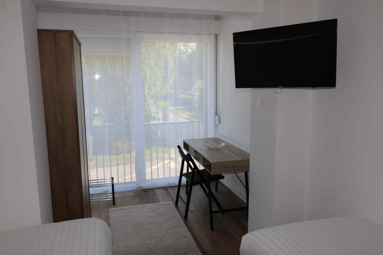 Forum Apartmani I Sobe Donji Miholjac Dış mekan fotoğraf