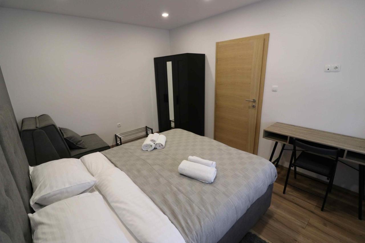 Forum Apartmani I Sobe Donji Miholjac Dış mekan fotoğraf